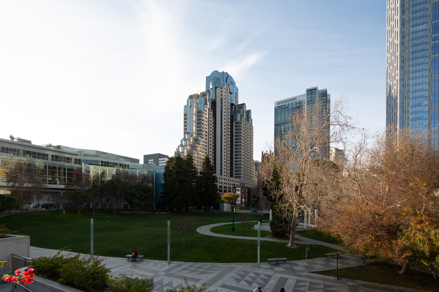 55 Fourth Street from across the Yerba Buena Gardens, image by Andrew Campbell Nelson