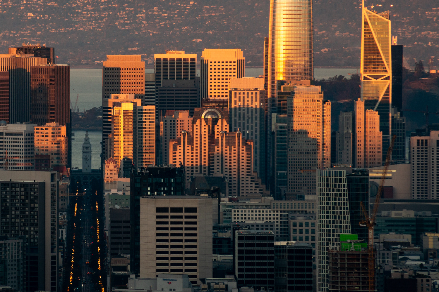 55 Fourth Street seen in the San Francisco skyline, image by Andrew Campbell Nelson