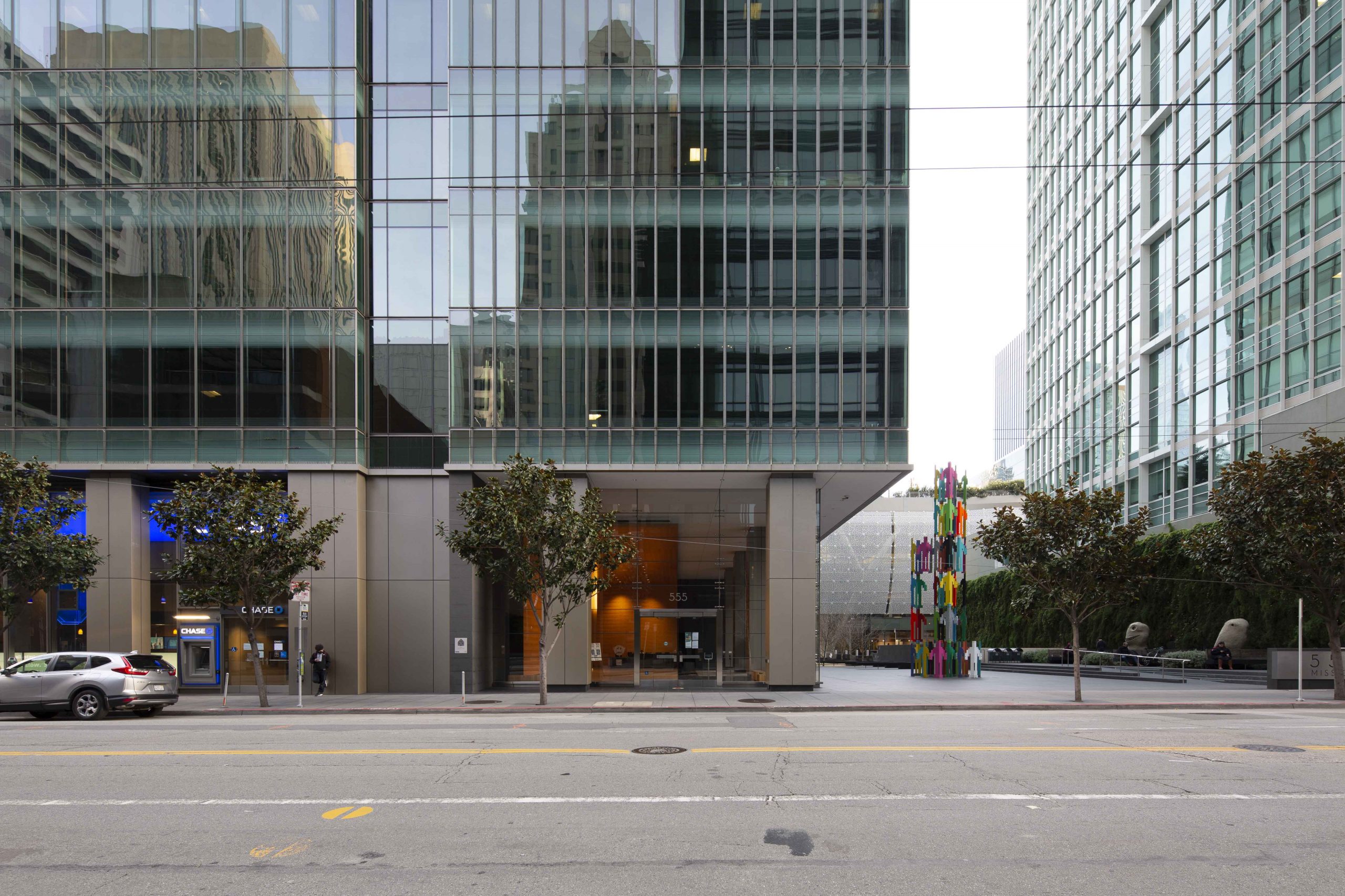 555 Mission Street lobby entrance, image by Andrew Campbell Nelson