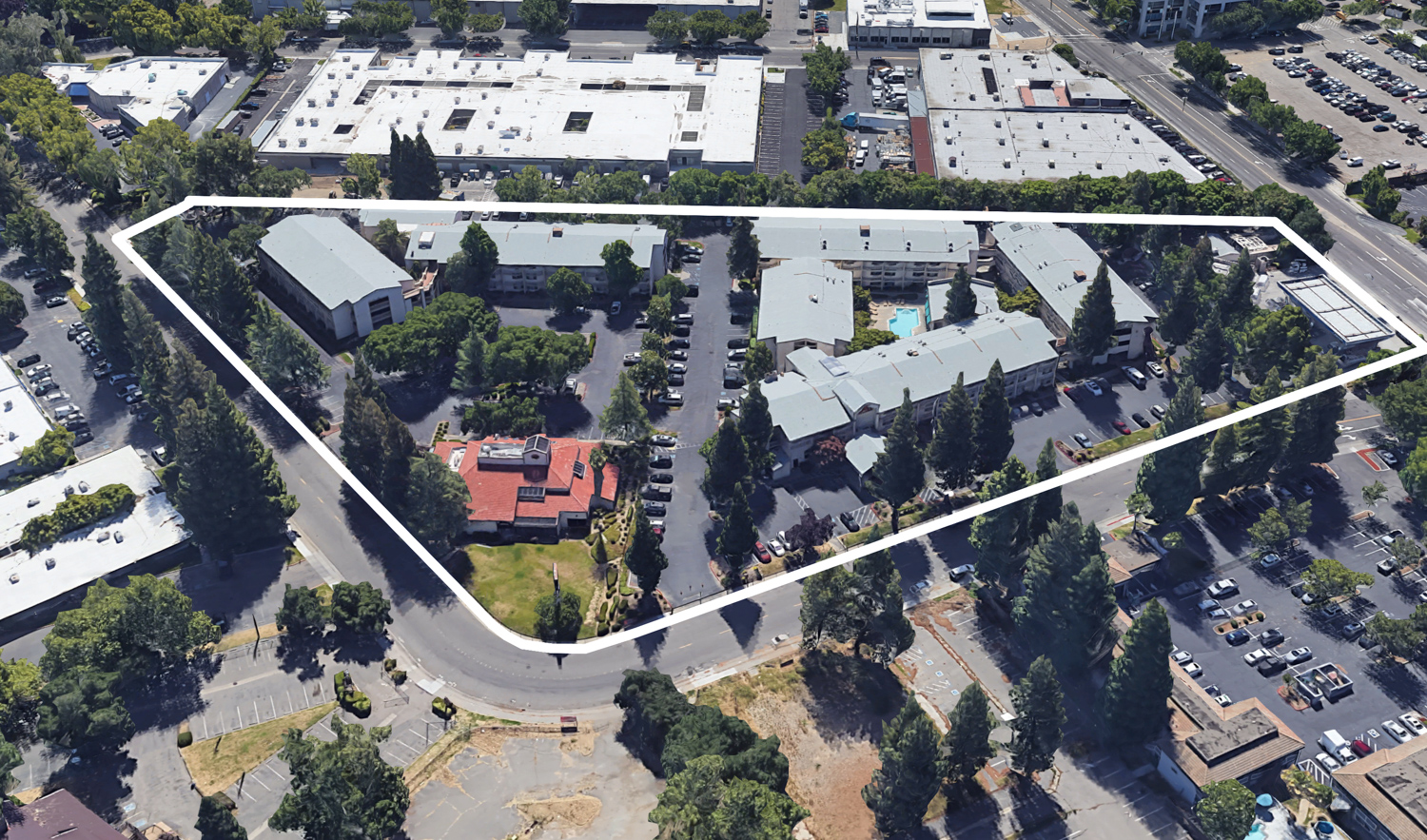 Hawthorn Apartments at 321 Bercut Drive in its existing condition, image via Google Satellite