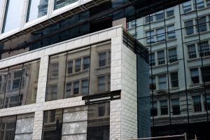 100 Stockton Street facade and mid-building deck close up, image by Andrew Campbell Nelson