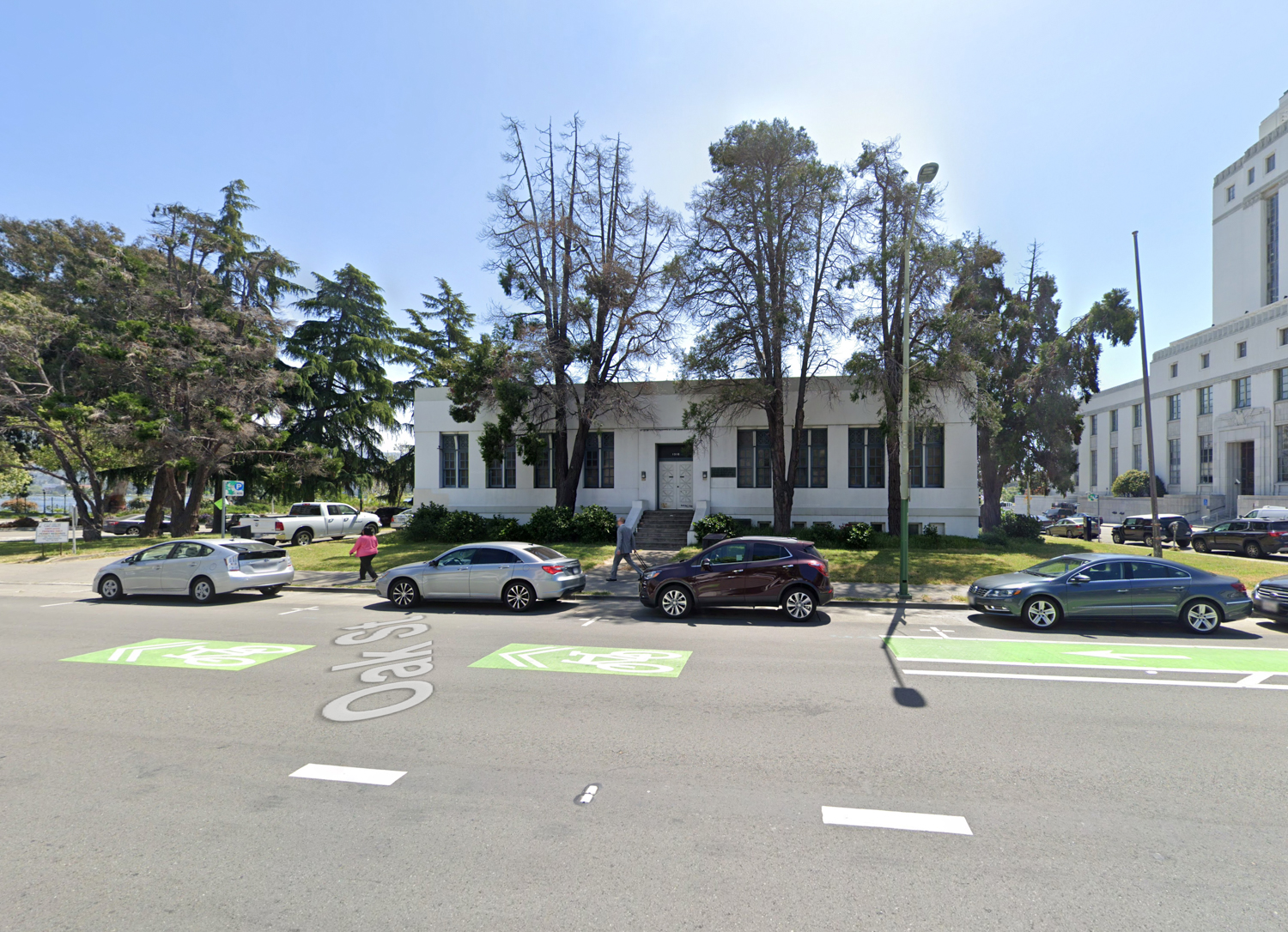 1310 Oak Street, image via Google Street View