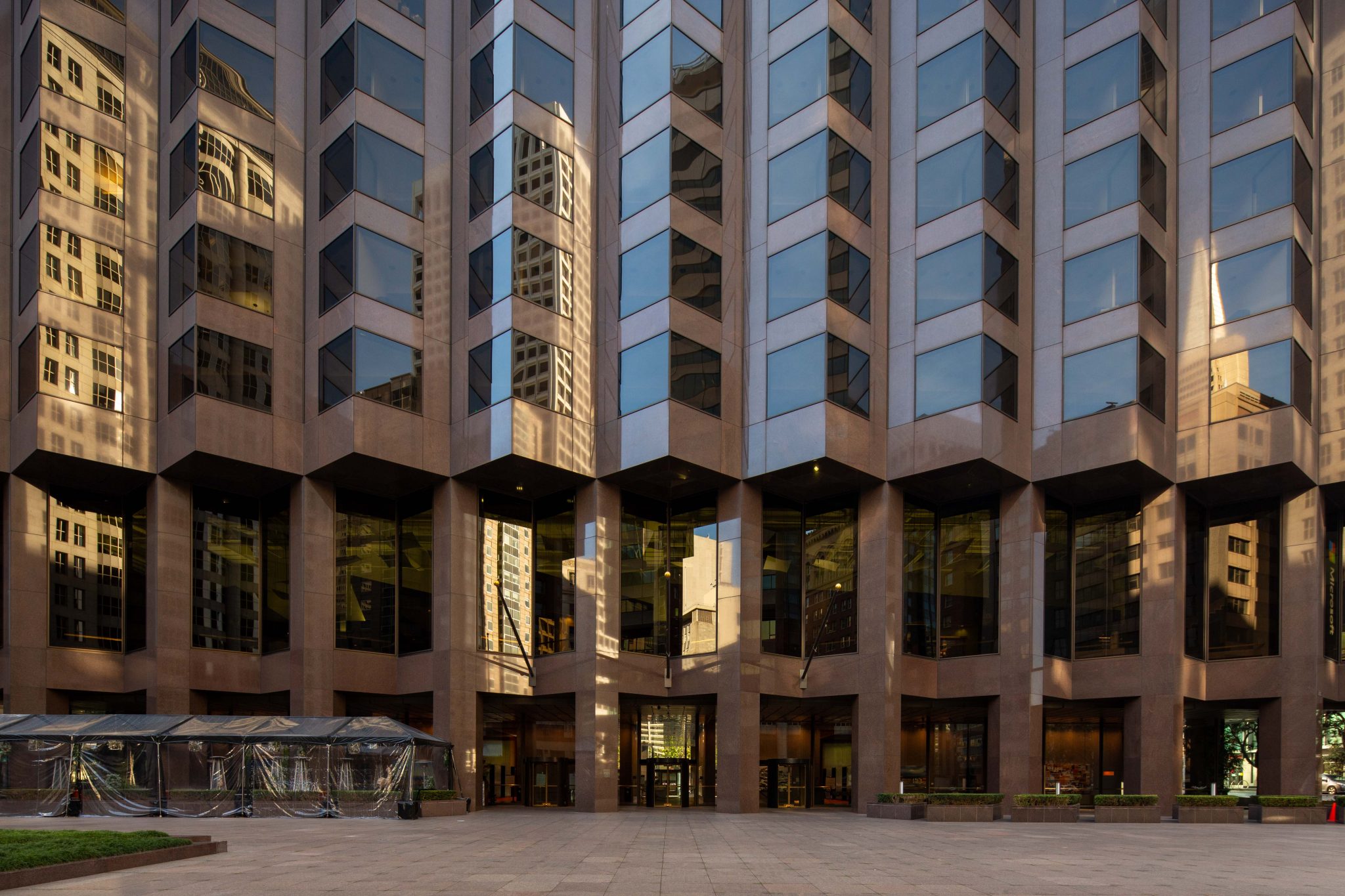 Number 6 555 California Street, Financial District, San Francisco