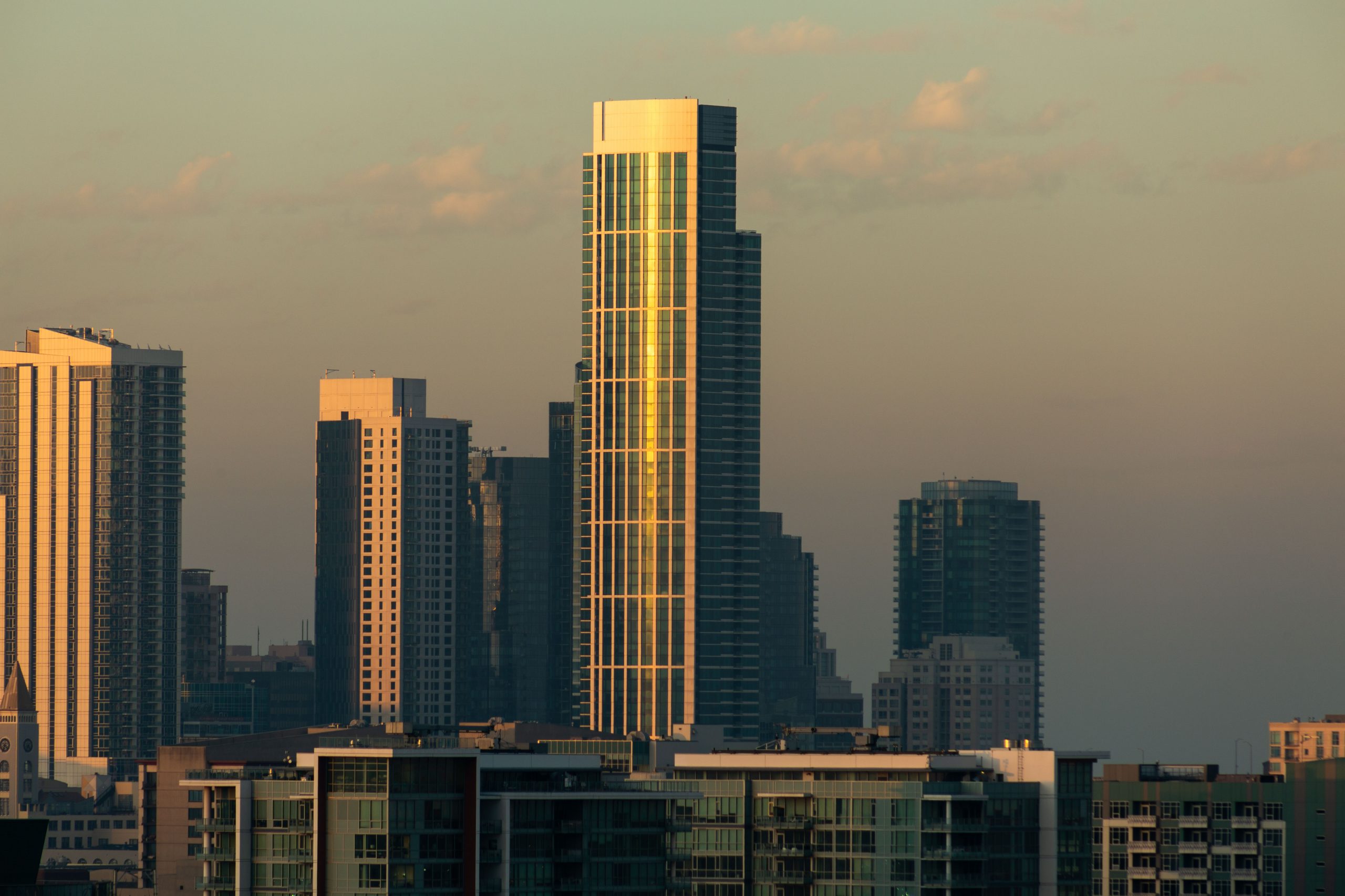 One Rincon Hill at sunset, image by Andrew Campbell Nelson