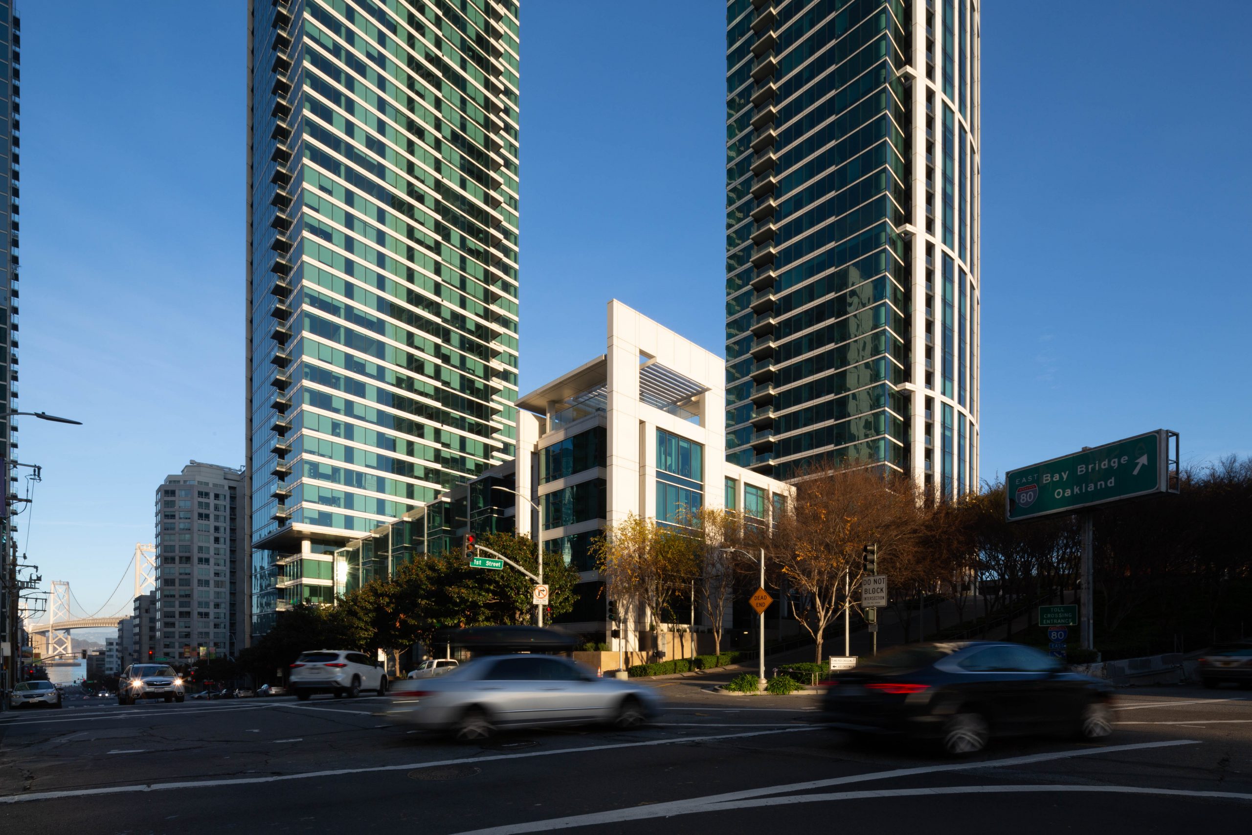 One Rincon Hill base townhomes, image by Andrew Campbell Nelson