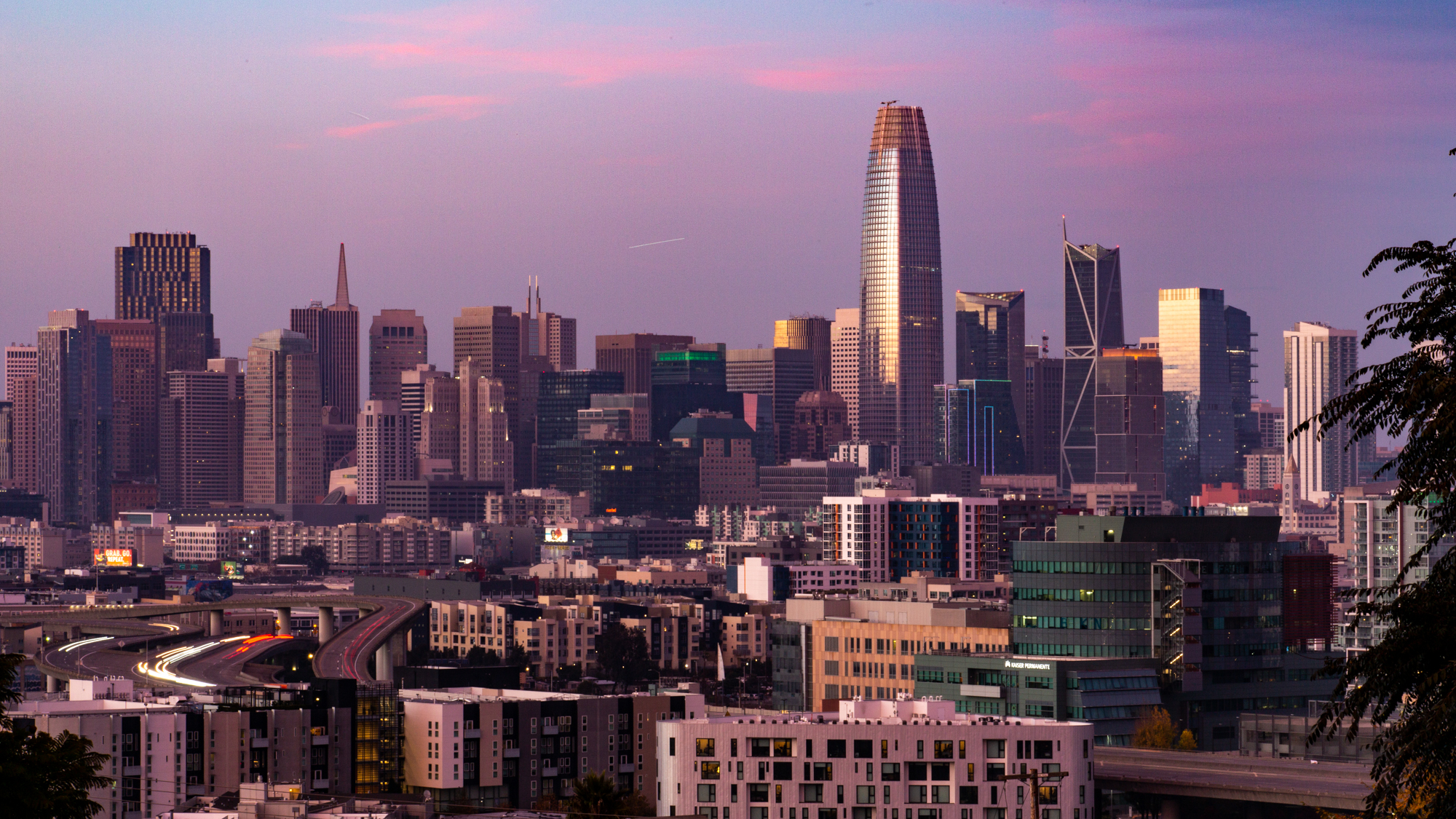 Salesforce Tower in the city skyline, image by Andrew Campbell Nelson