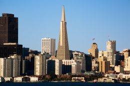 Transamerica Pyramid seen from Treasure Island, image by Andrew Campbell Nelson