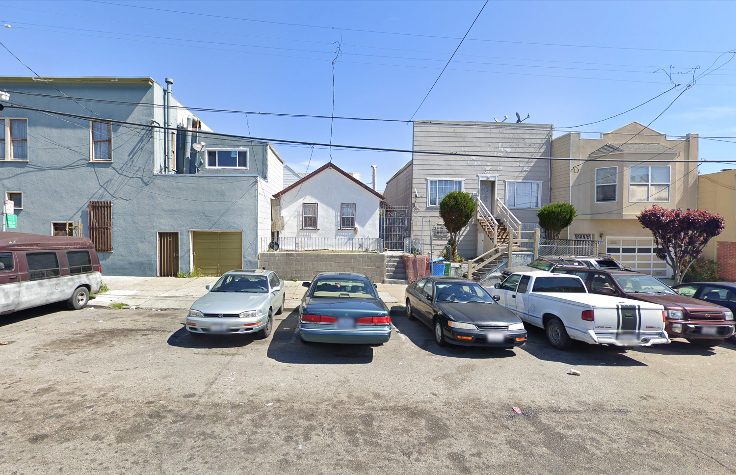 1660 Shafter Avenue, image via Google Street View