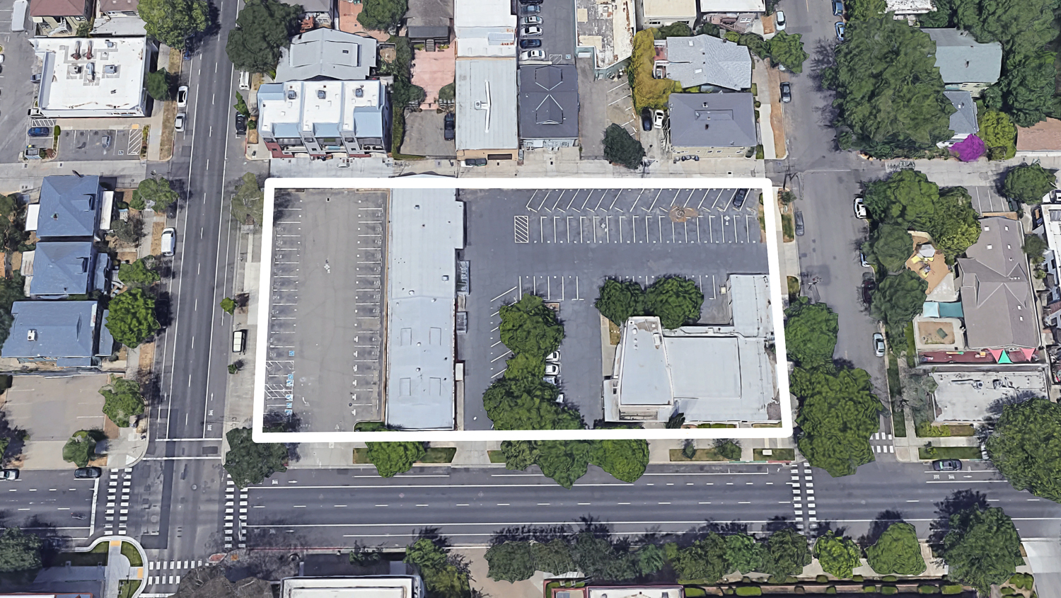 2101 Q Street overhead view, image via Google Satellite