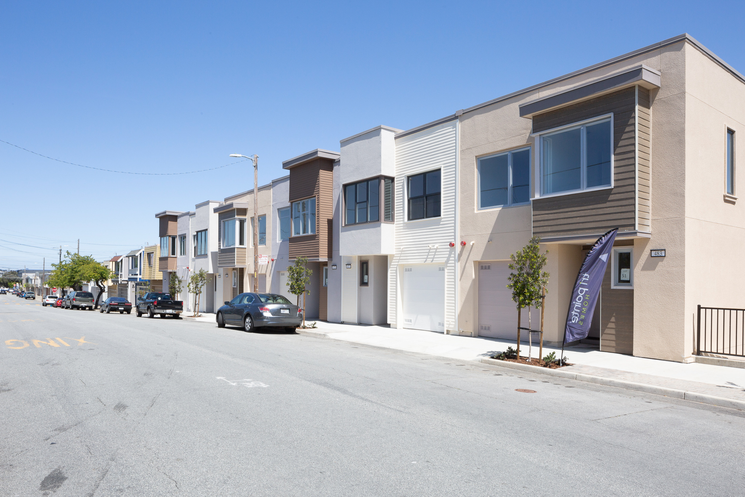 Lofton at Portola townhomes, image by Andrew Campbell Nelson
