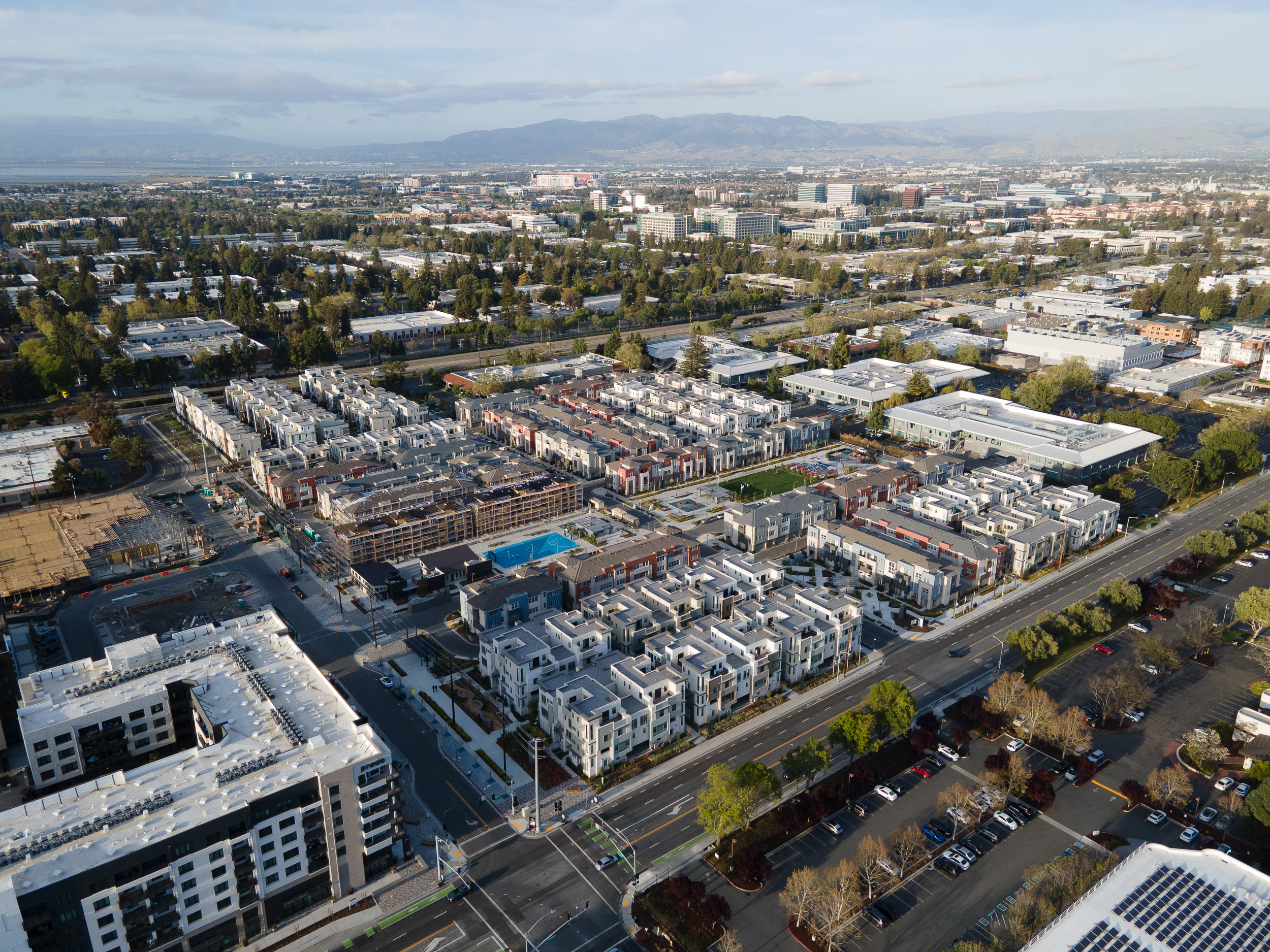 NUEVO project aerial photograph of the two blocks of outdoor amenities