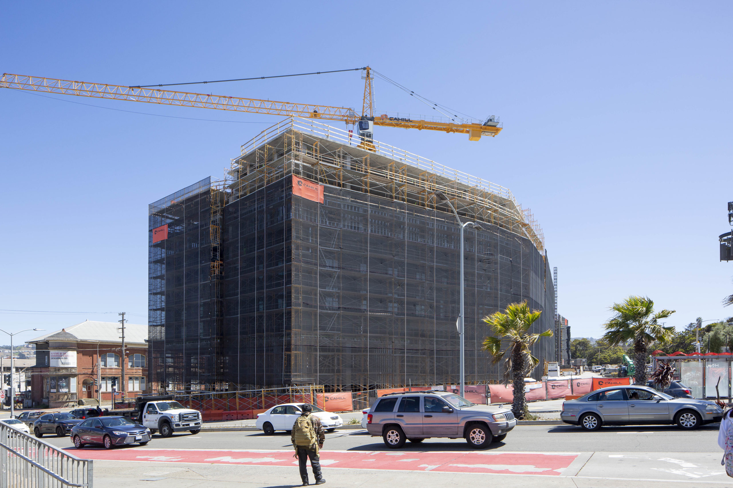 2340 San Jose Avenue seen from the Balboa Park BART Station, image by Andrew Campbell Nelson