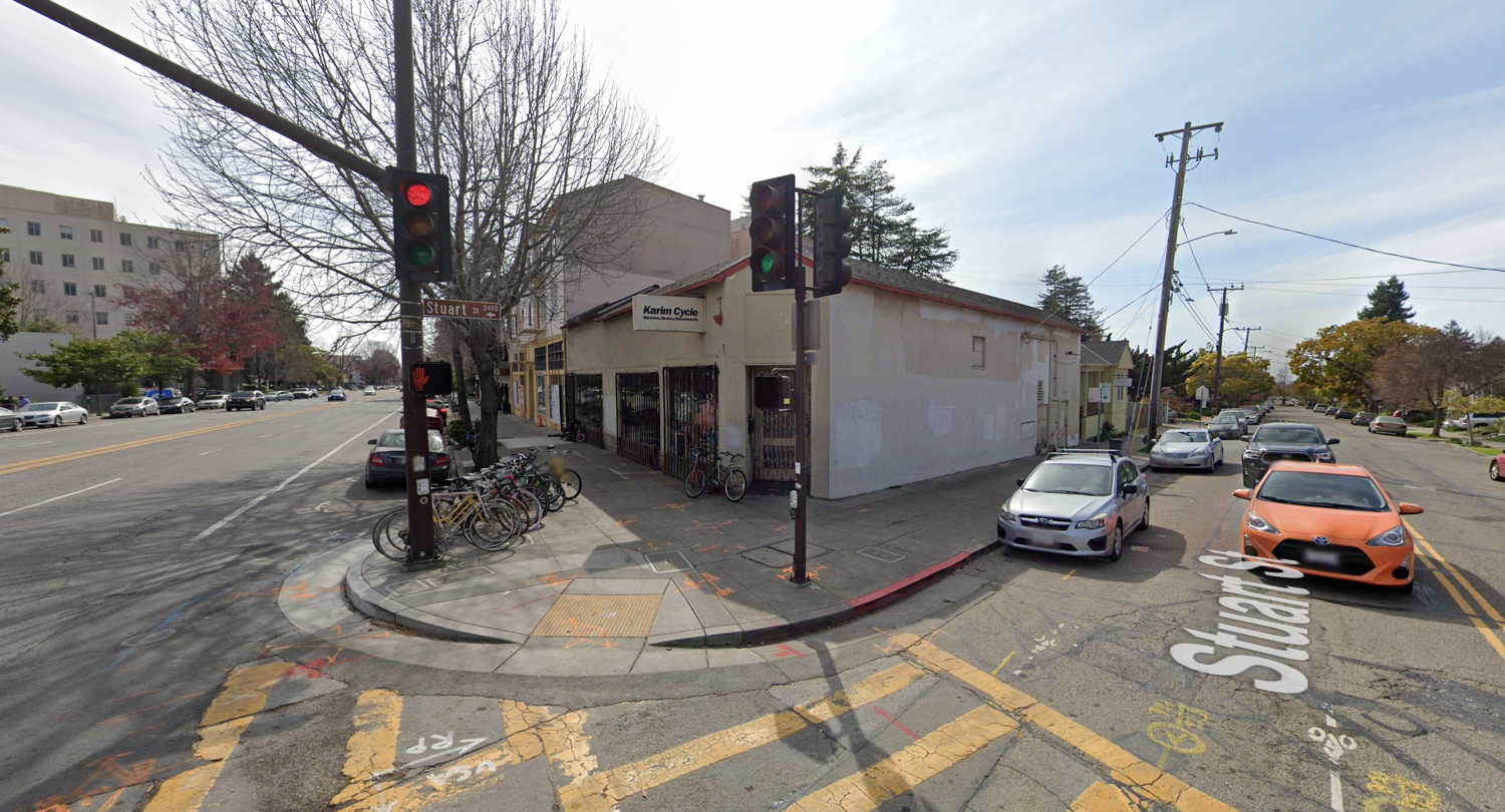 2800 Telegraph Avenue, image via Google Street View