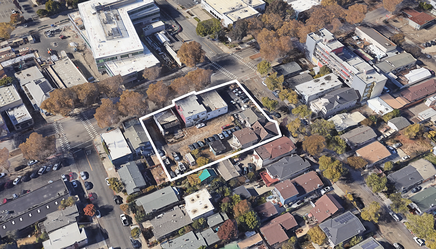 2601 San Pablo Avenue aerial view outlined approximately by YIMBY, image via Google Satellite