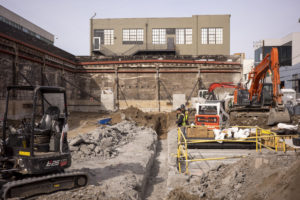 828 Brannan Street crews at work, image by author