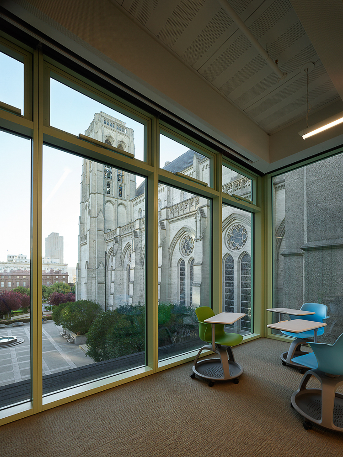 Cathedral School interior looking towards Grace Cathedral, photograph by Matthew Millman courtesy Bloszies Offices