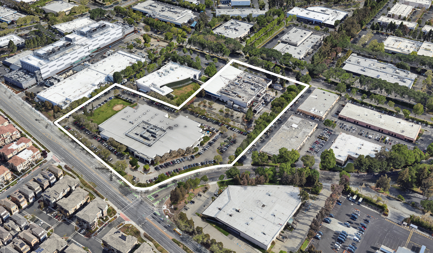 Stack Infrastructure Data Center Campus existing condition approximately outlined by YIMBY, image via Google Street View