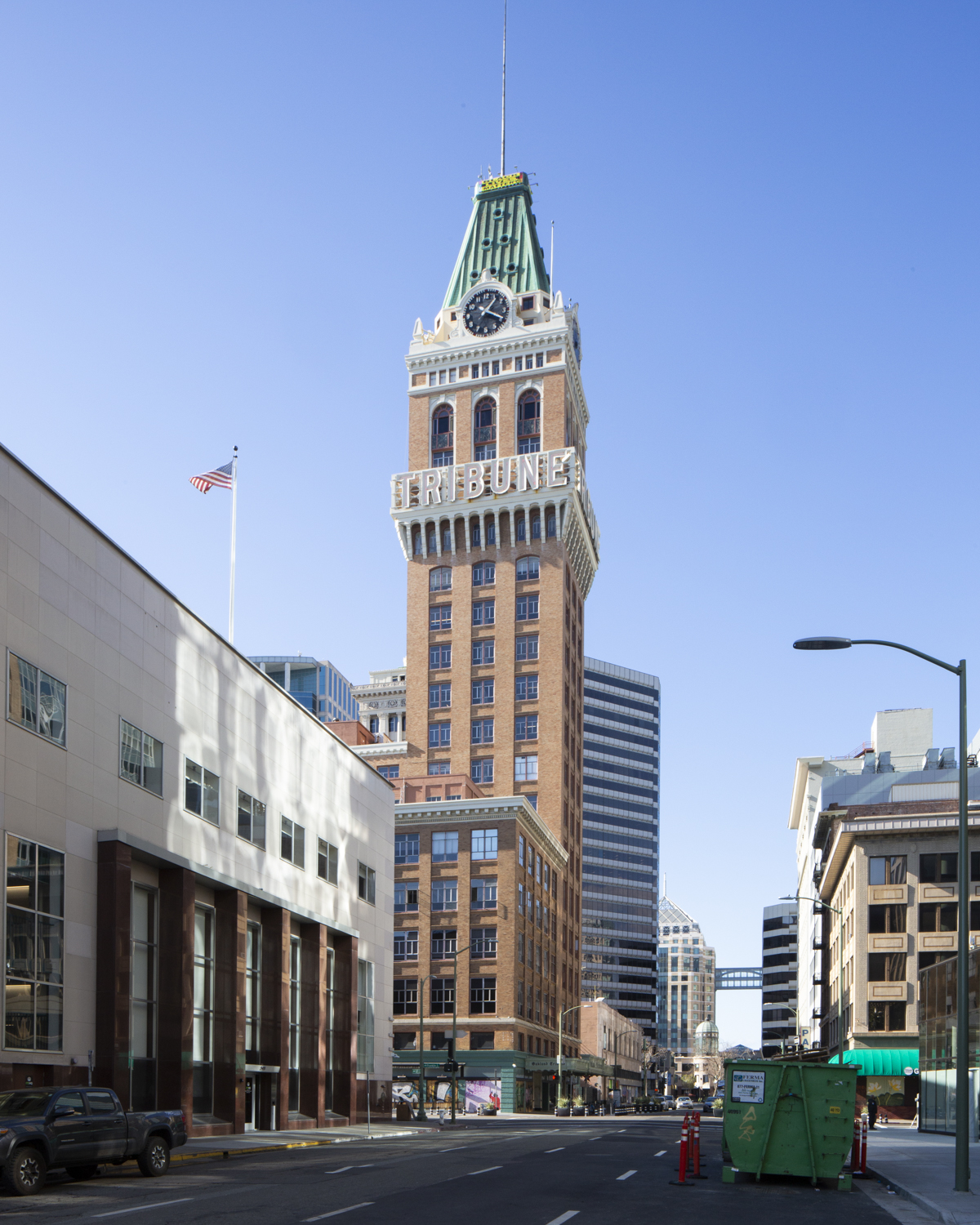 Tribune Tower, image by Andrew Campbell Nelson