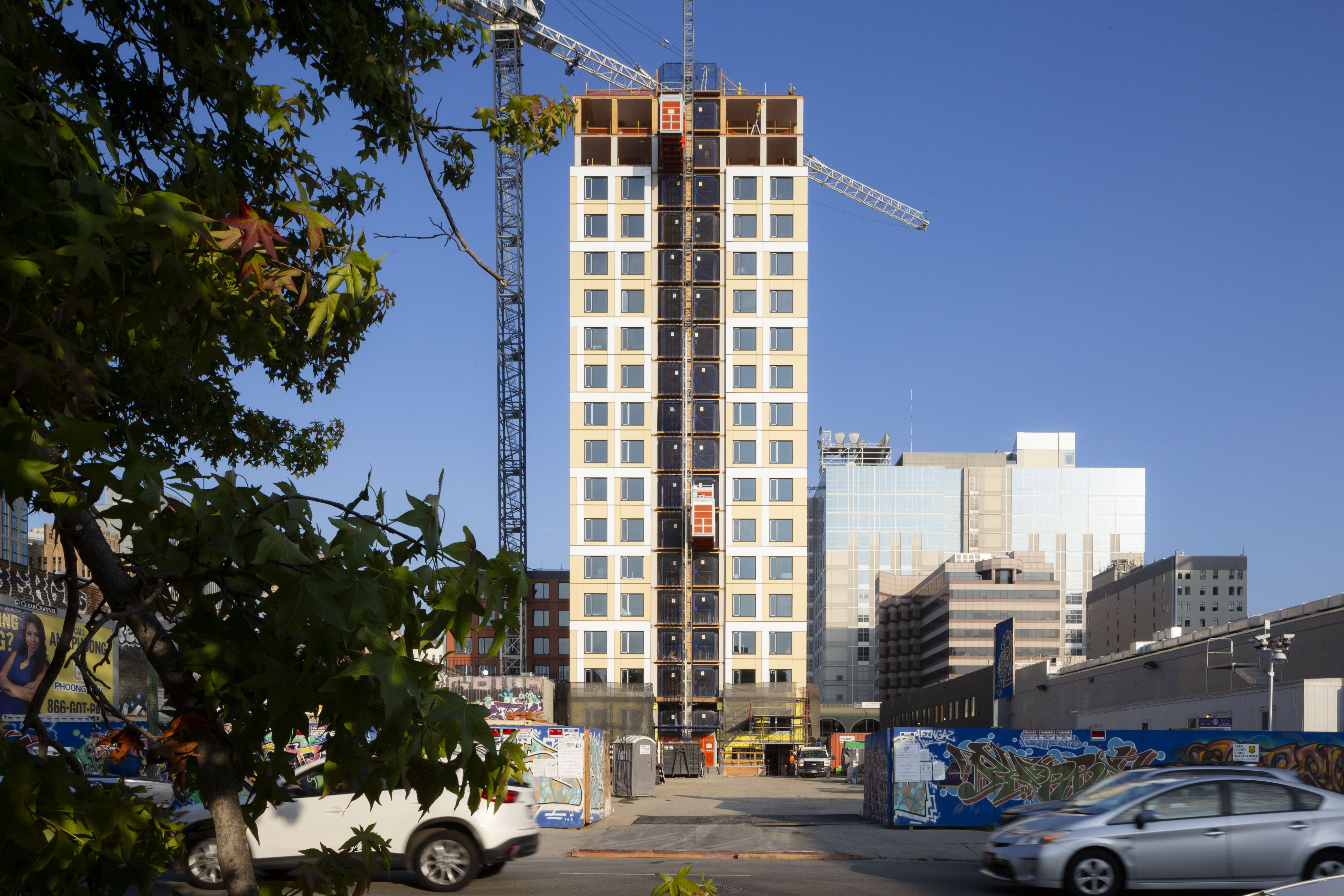 1510 Webster Street seen from Harrison Street, image by Andrew Campbell Nelson