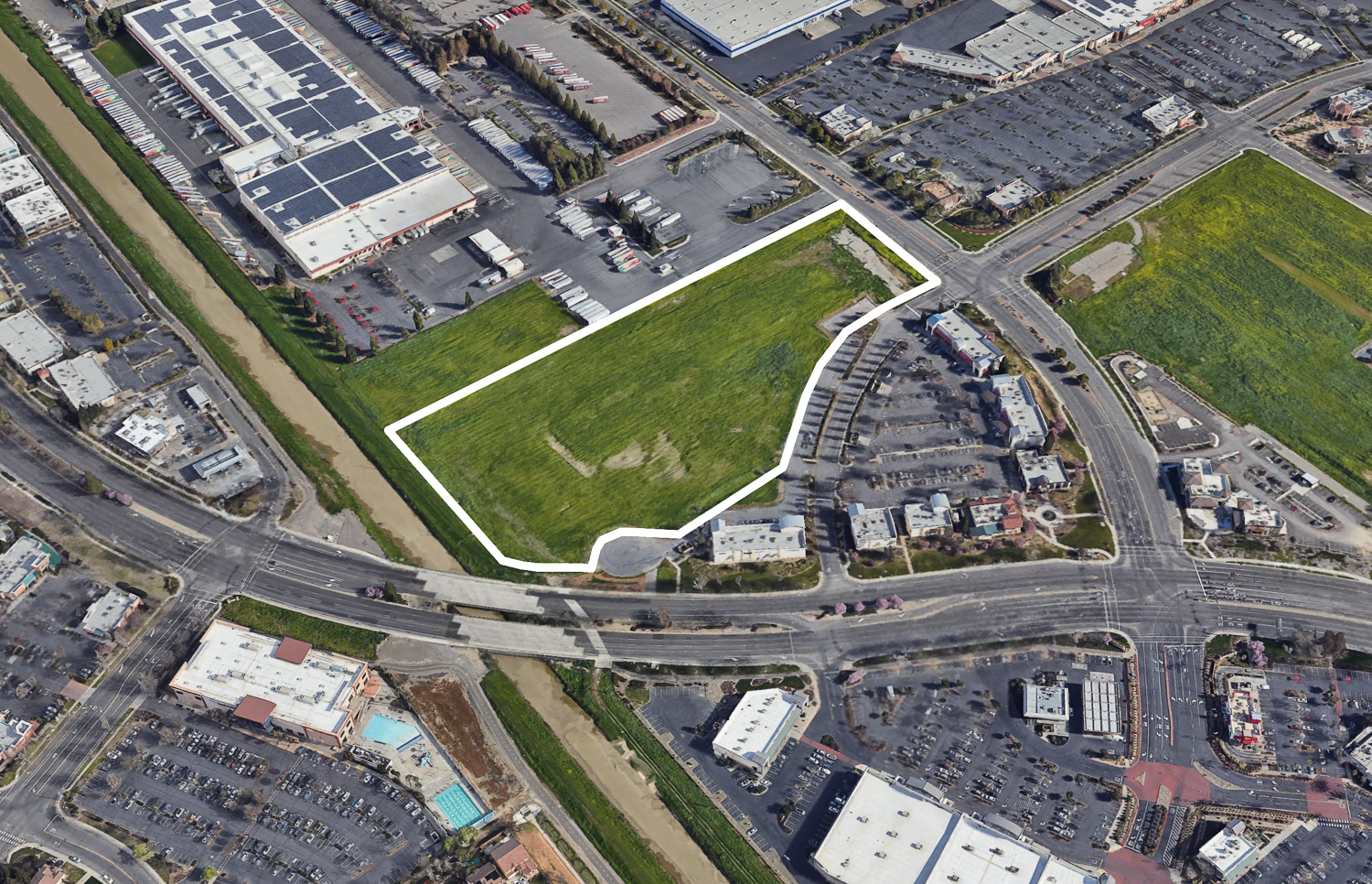 3801 Gateway Park Boulevard, image by Google Street View