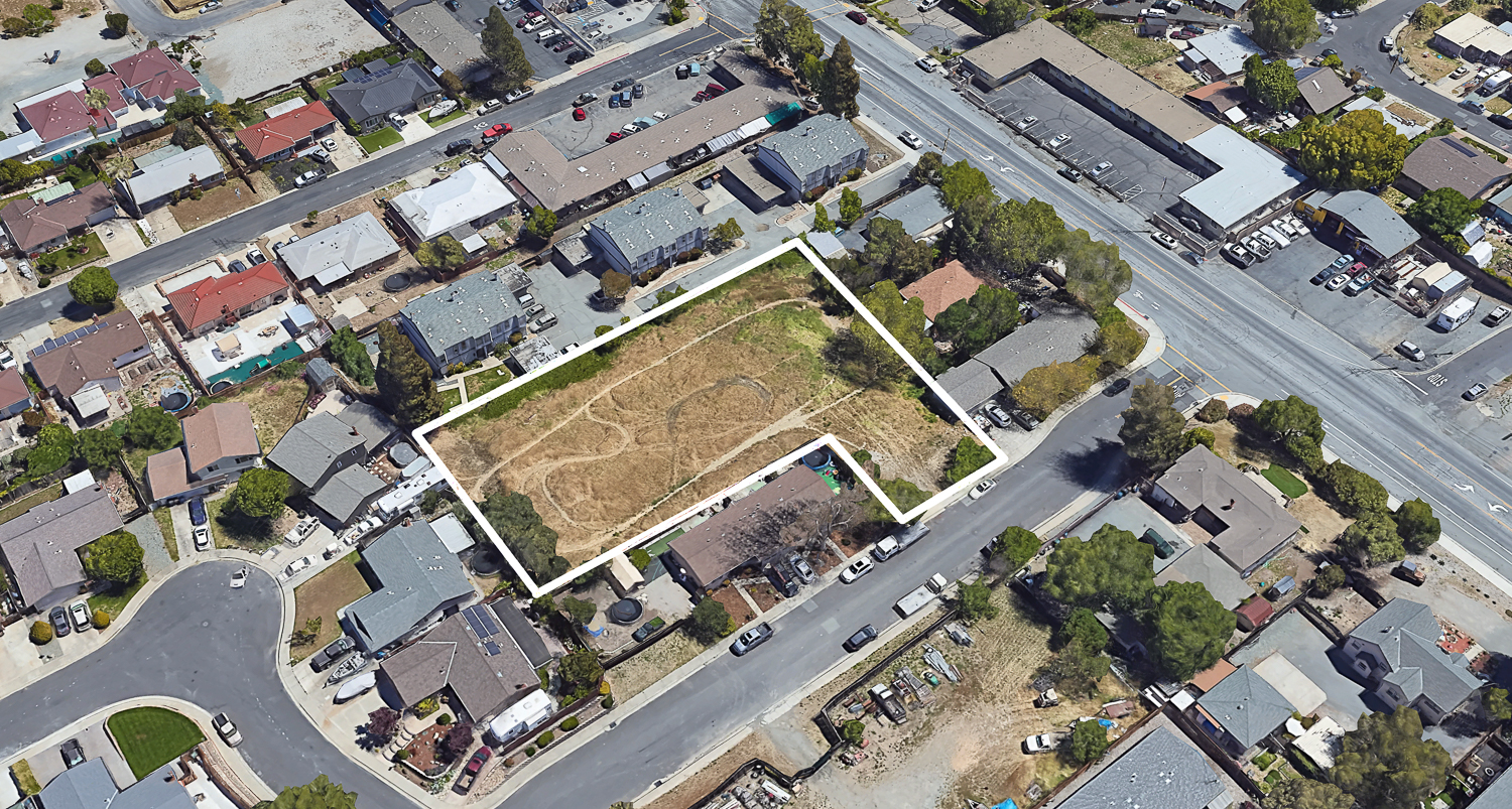 Windhover Terrace Apartments site, image by Google Satellite