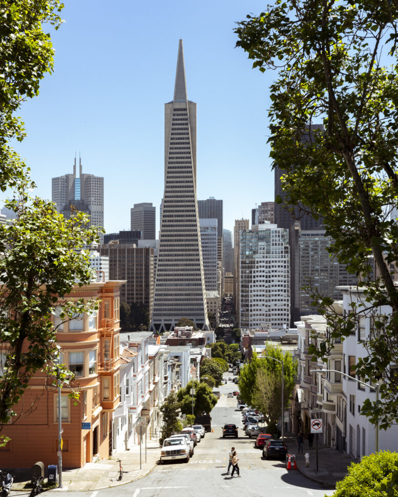 Transamerica Pyramid seen from Montgomery and Green Street, image by Andrew Campbell Nelson