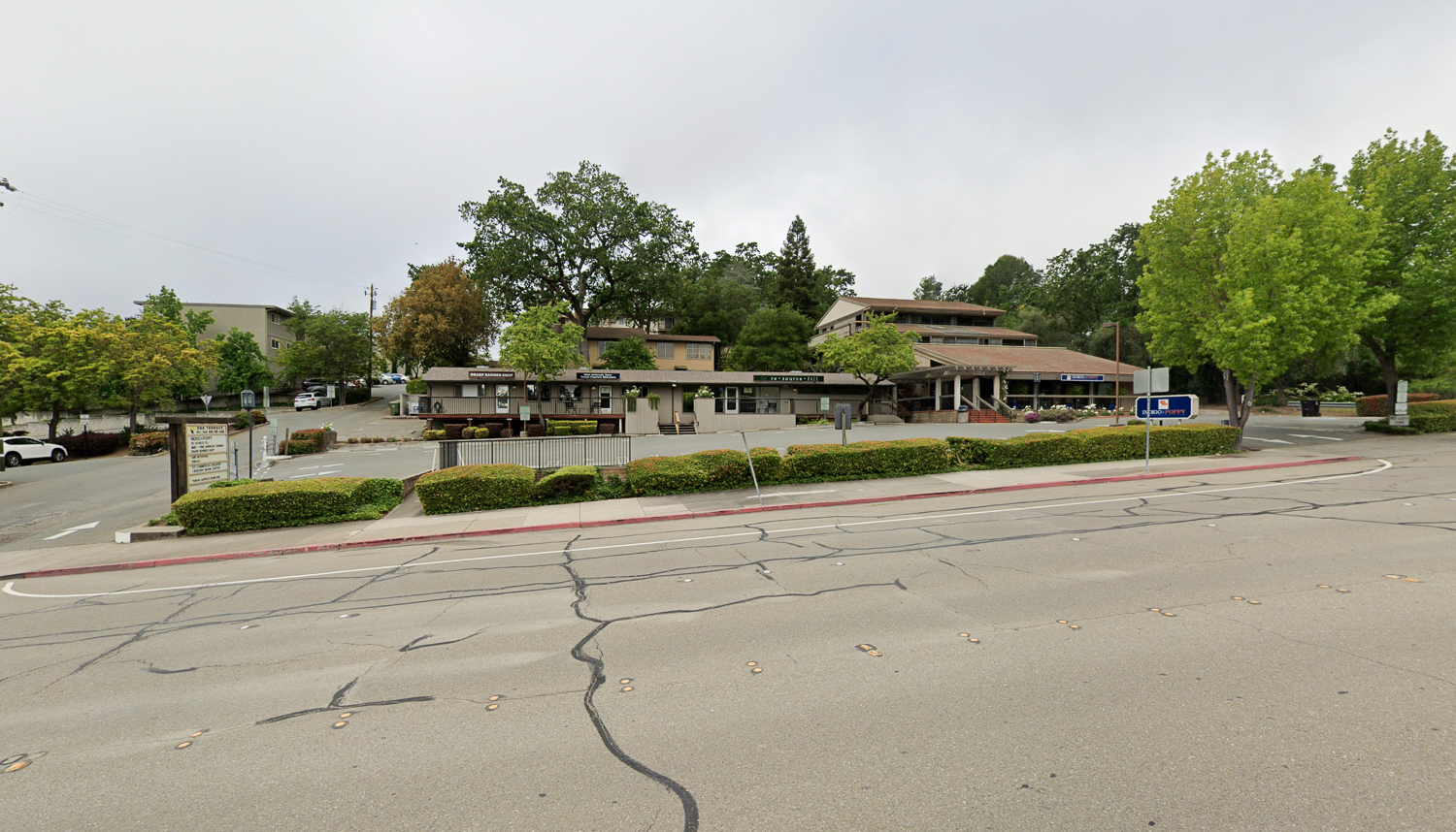 1001 Oak Hill Road, image via Google Street View