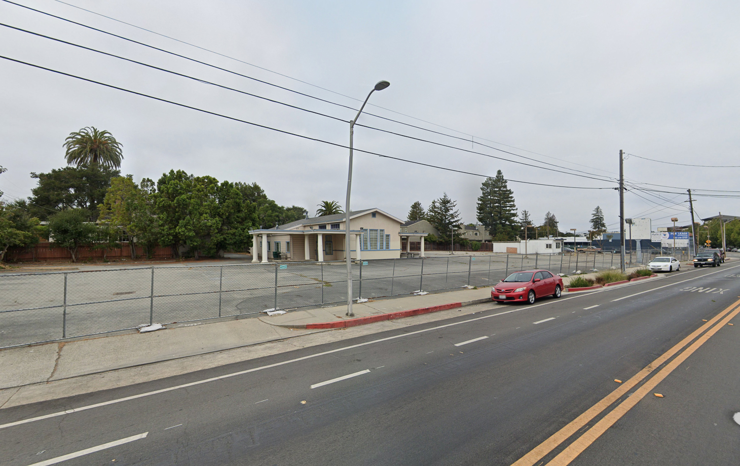 715 North San Mateo Drive, image via Google Street View