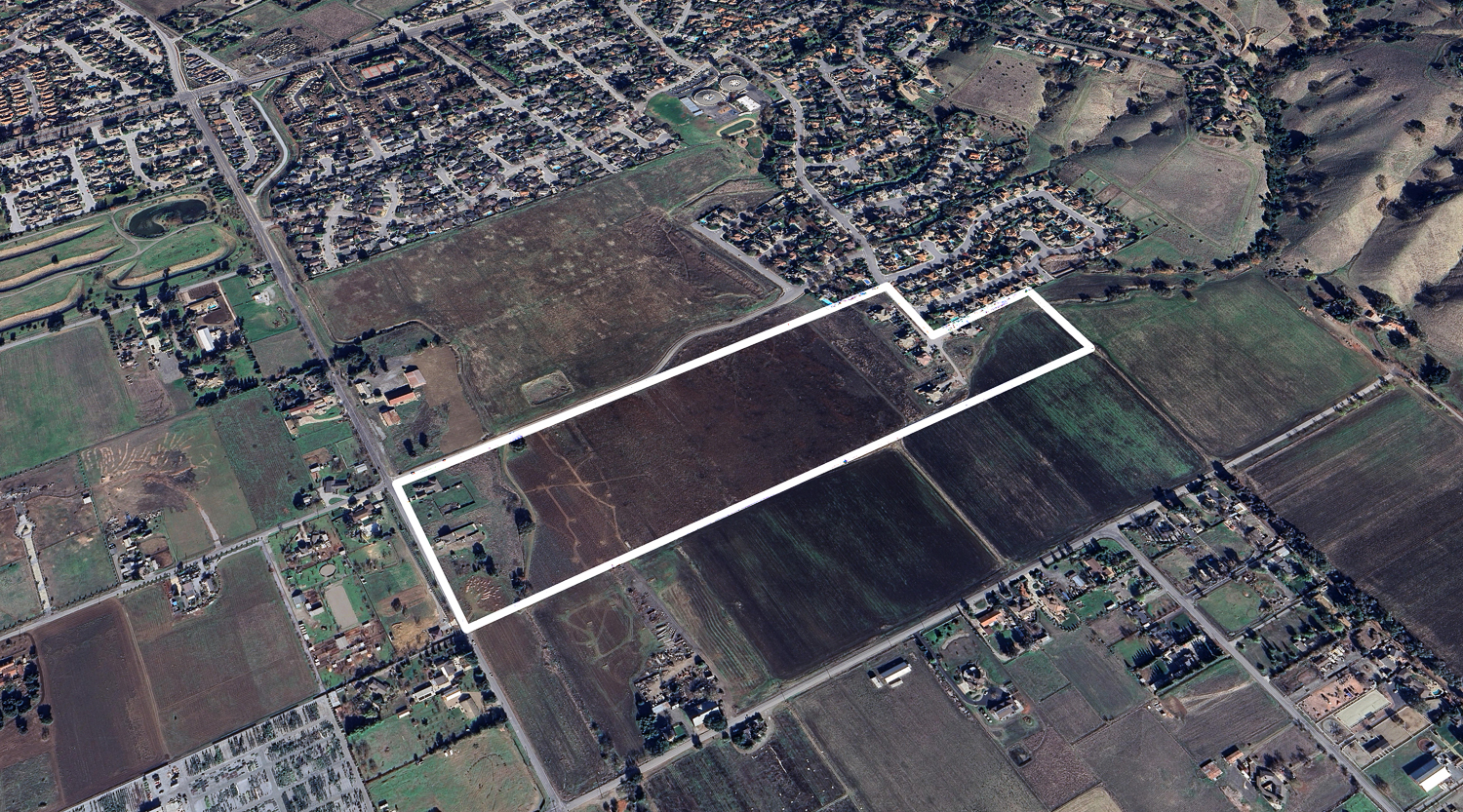 16400 Trail Drive aerial overview with property lines outlined, image via Google Satellite