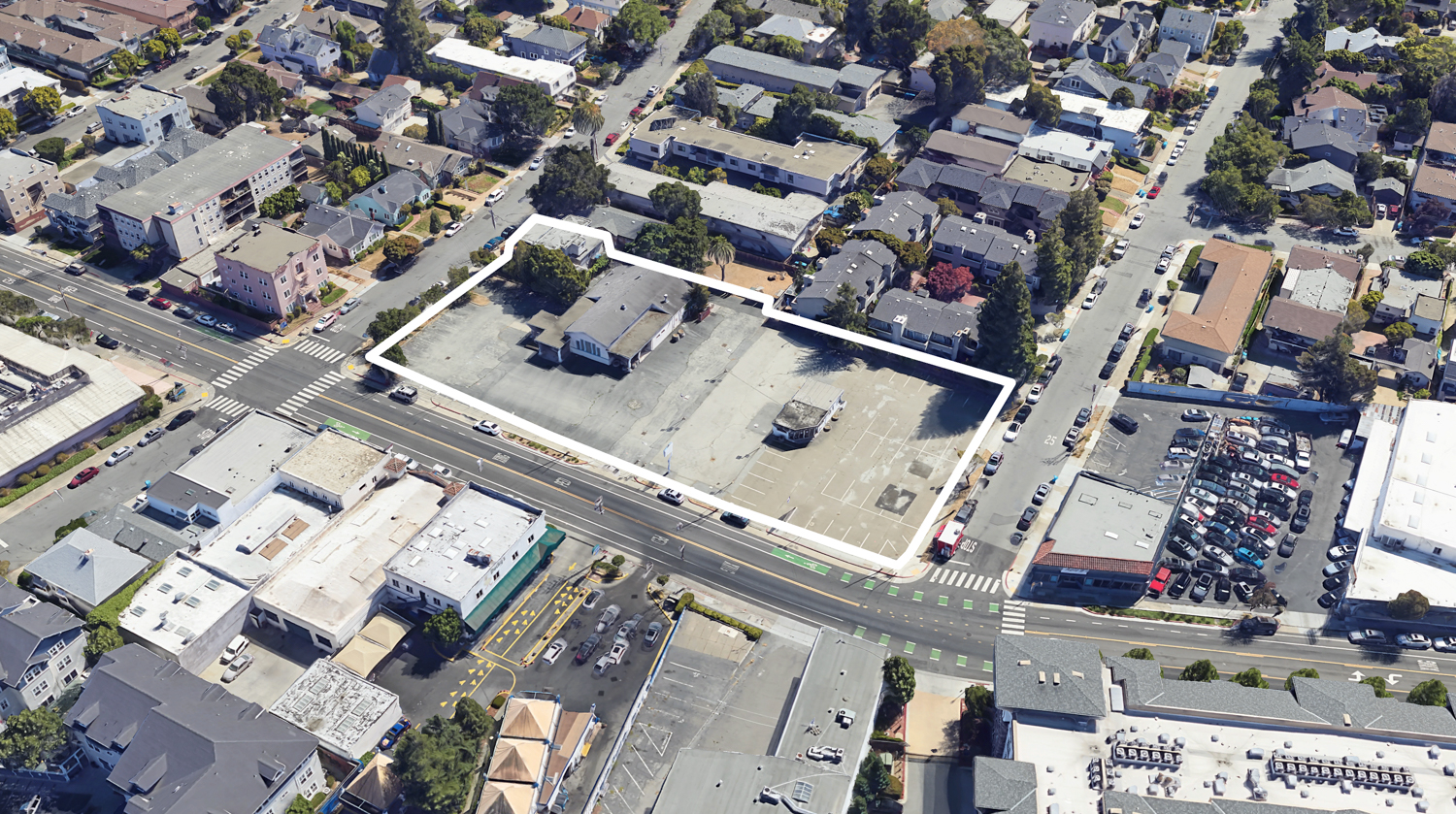 715 North San Mateo Drive, image via Google Satellite