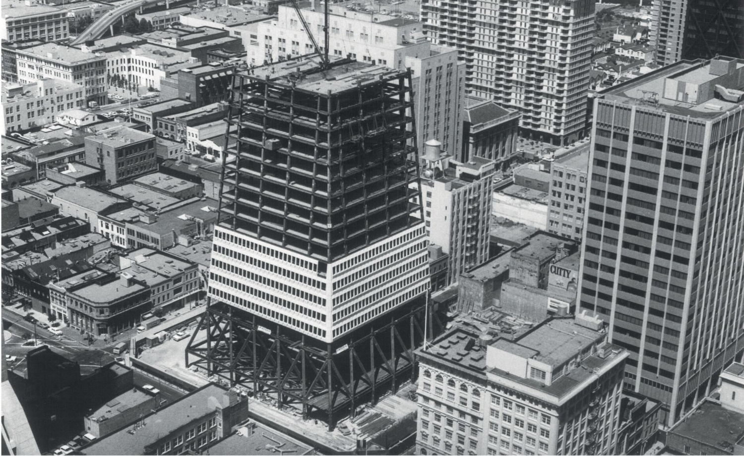 Transamerica Pyramid construction photo, image courtesy SHVO