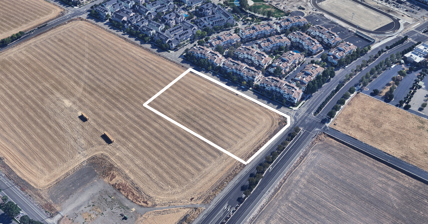 Grace Pointe site outlined roughly by YIMBY, image via Google Satellite