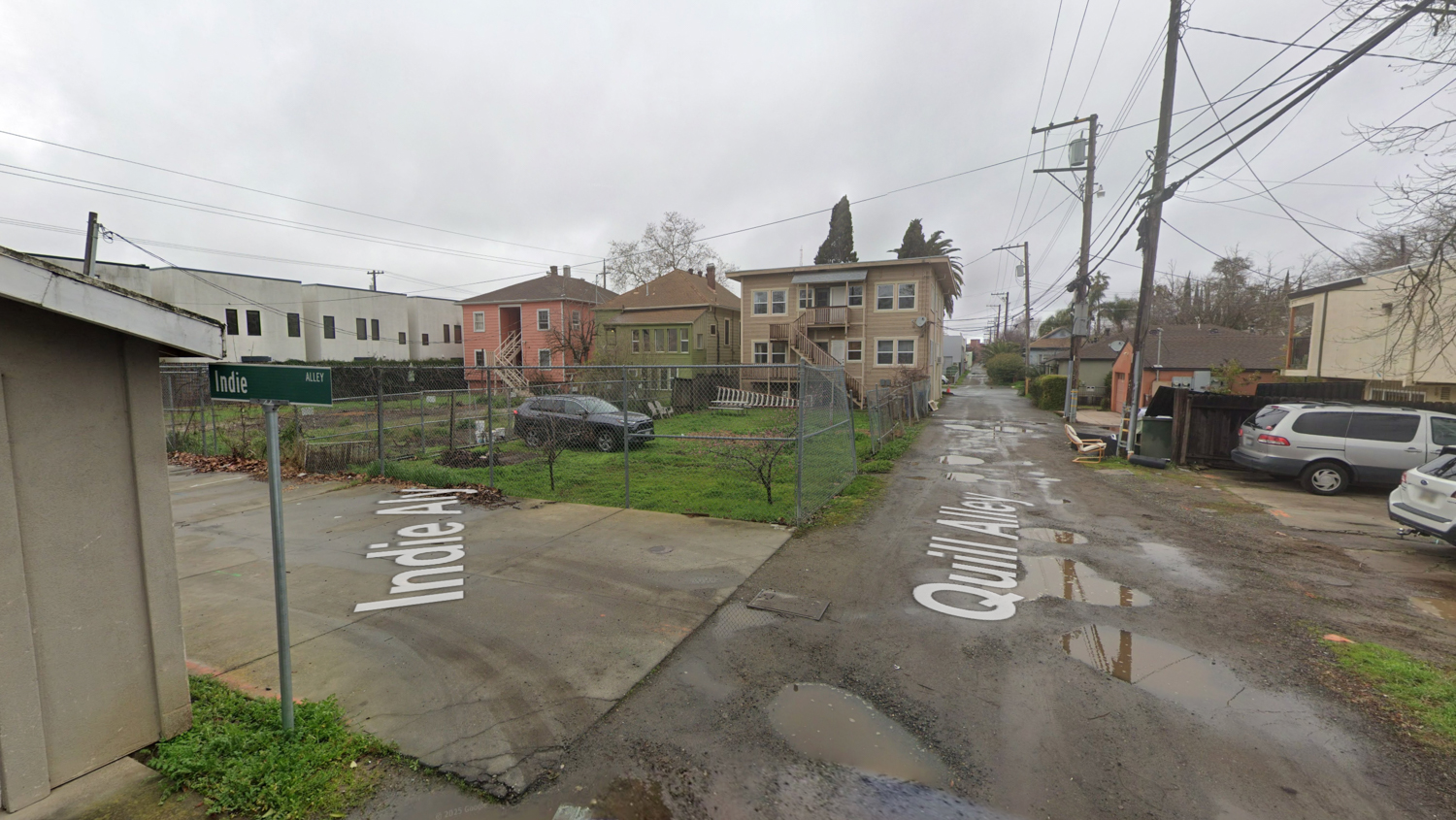 1717 26th Street rear yard, image via Google Street View