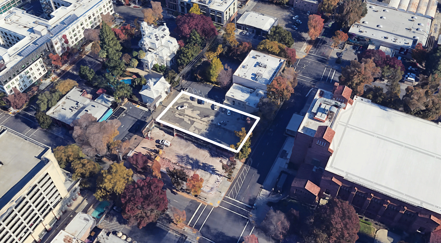 1515 I Street outlined approximately by YIMBY, image via Google Satellite