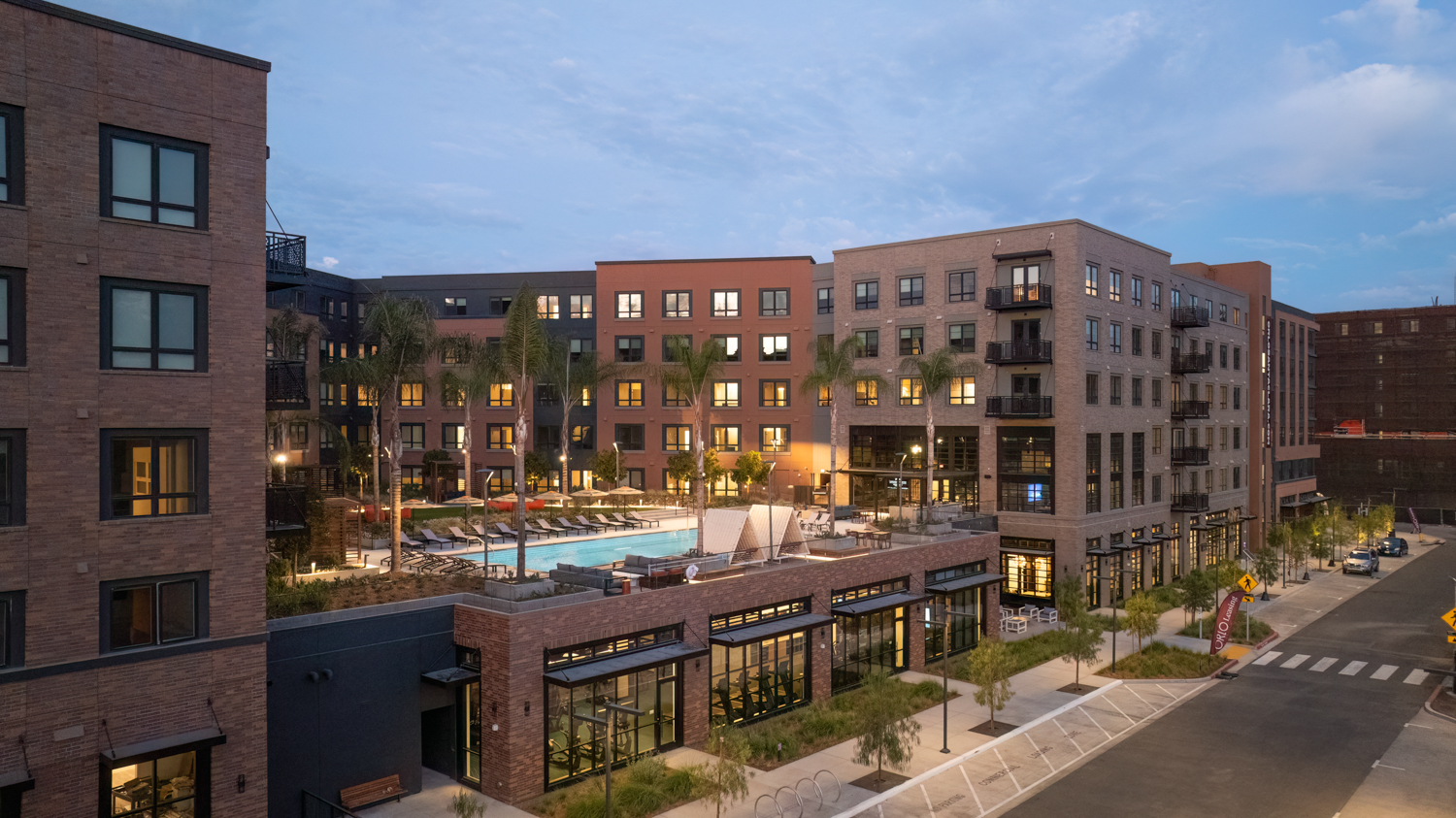 Orlo amenity deck, image by Steve Magner