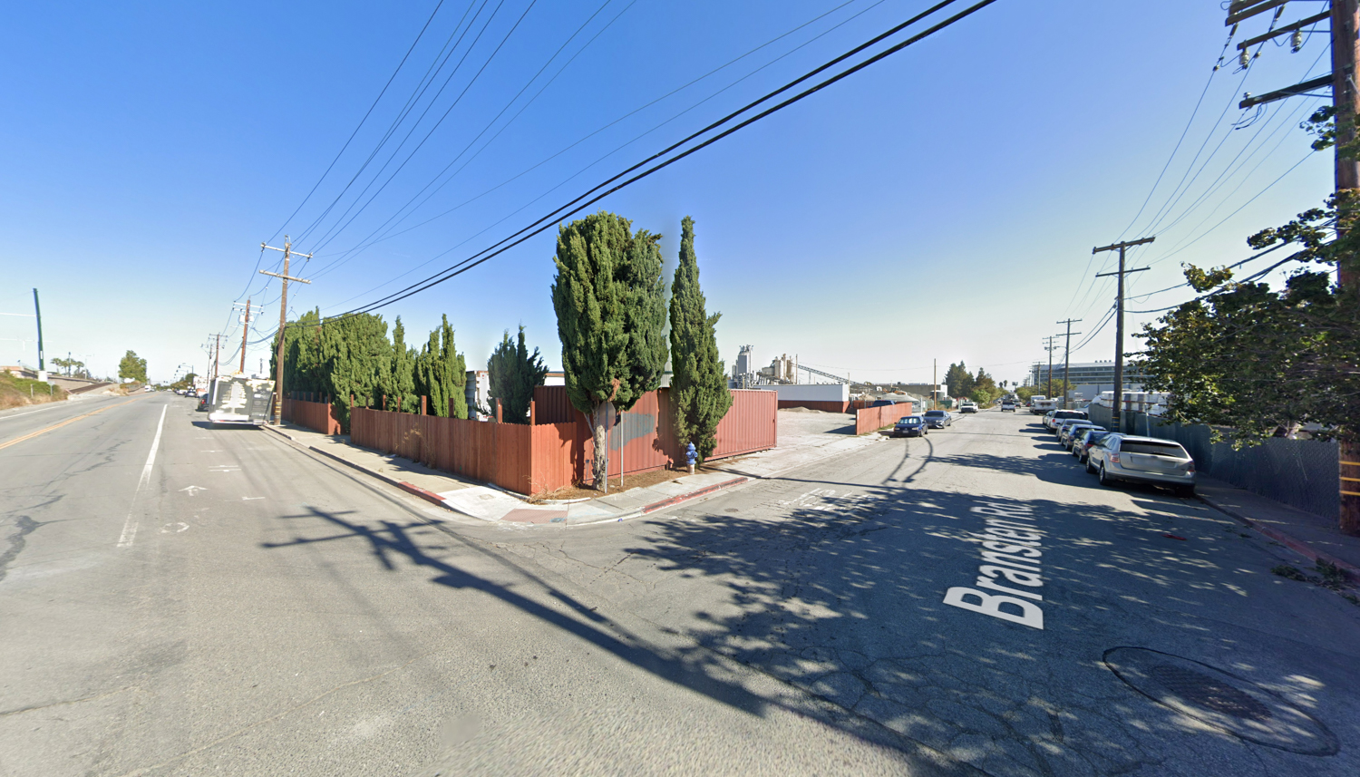 789 Old County Road, image via Google Street View