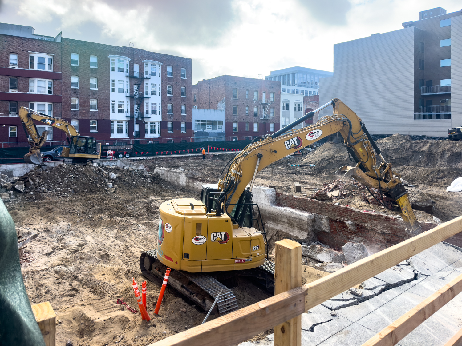 1123 Sutter Street demolition progress, image by author