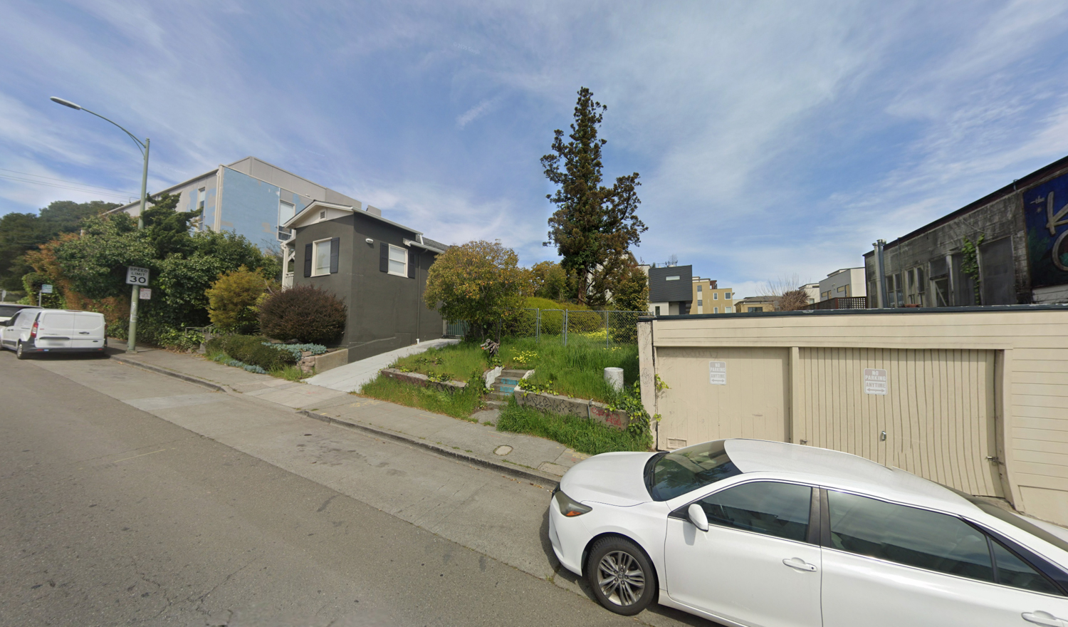 1860 Pleasant Valley Avenue, image via Google Street View