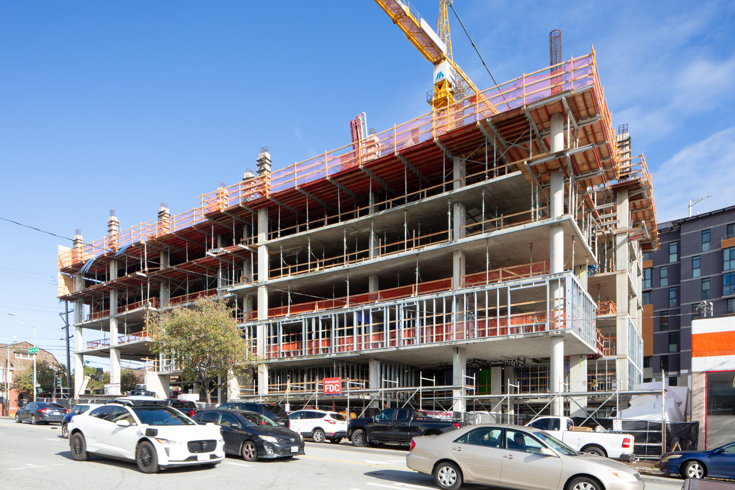 1515 South Van Ness Avenue construction progress seen from an adjacent property, image by Andrew Campbell Nelson