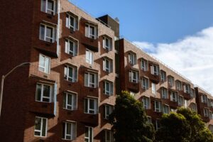 1633 Valencia Street facade close-up, image by Andrew Campbell Nelson