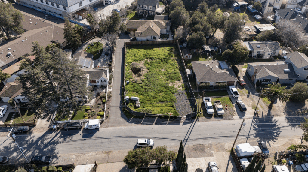 300 Redding Road Site, image via AlphaX RE Capital