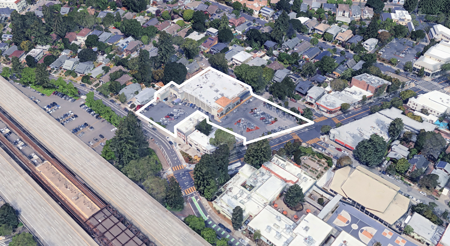 5727 College Avenue, image via Google Street View outlined approximately by YIMBY