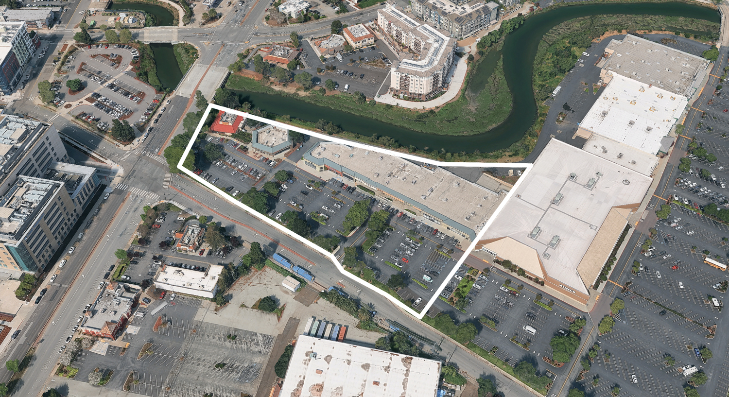 300-400 Walnut Street, image via Google Satellite
