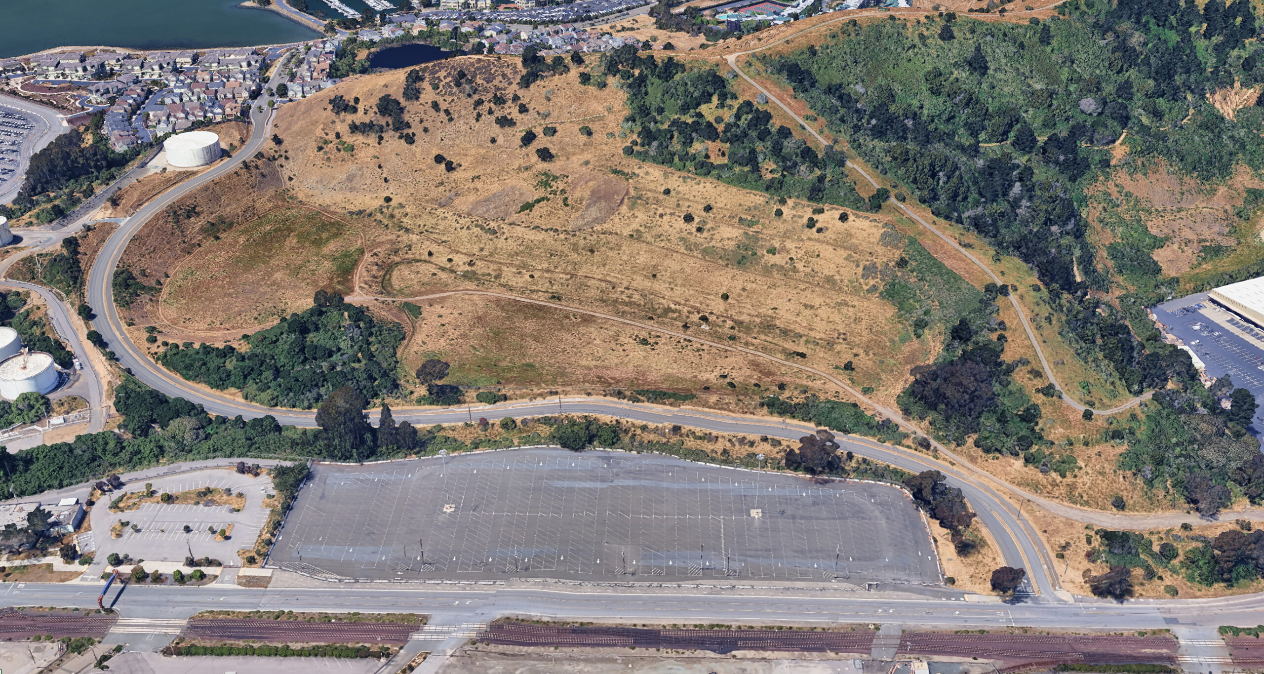 1135 Canal Boulevard, image via Google Satellite