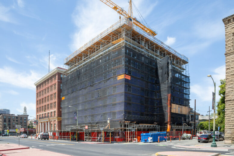 2125 Telegraph Avenue topped out, image by Andrew Campbell Nelson
