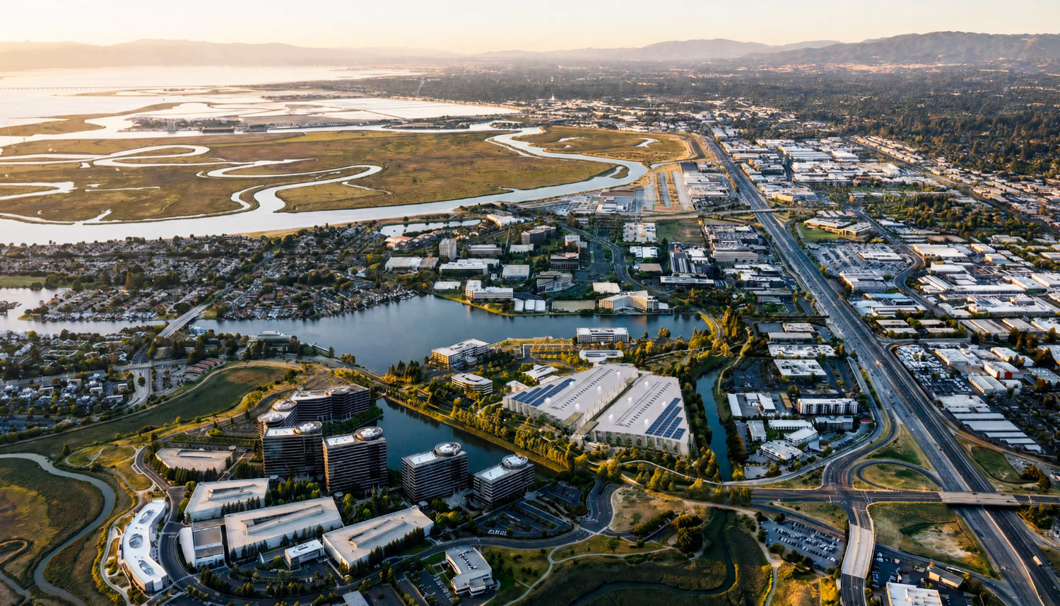 10 Twin Dolphin Drive within the wider context, rendering by Gensler