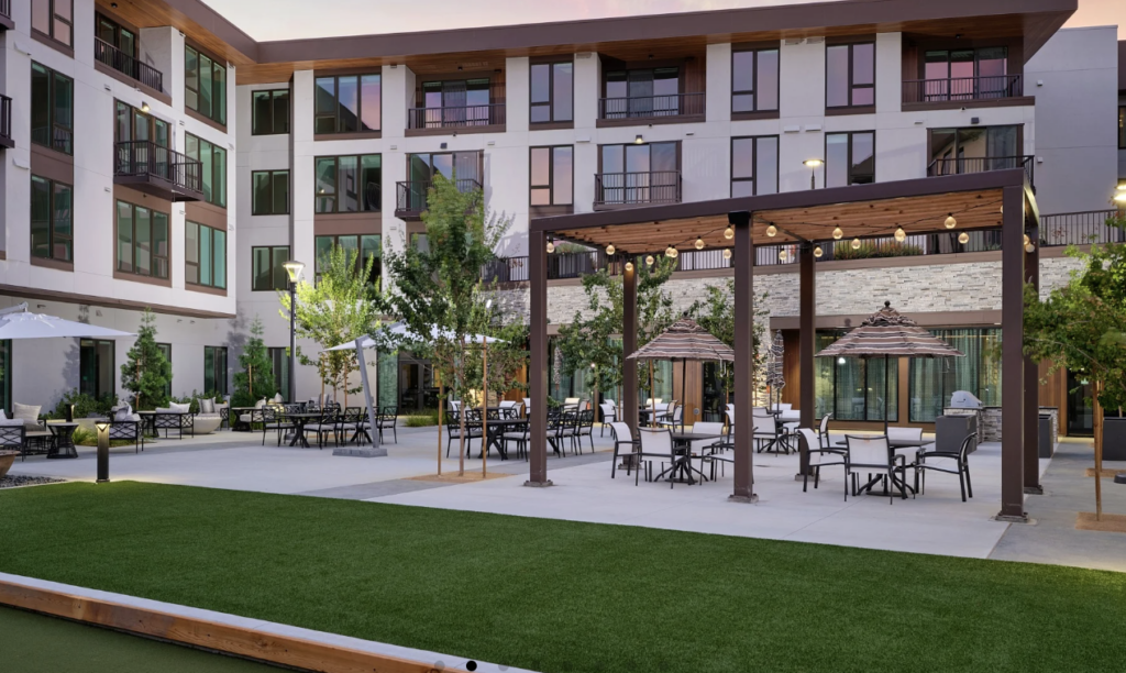 3355 Almaden Expressway Completed Patio, image via SRM Development