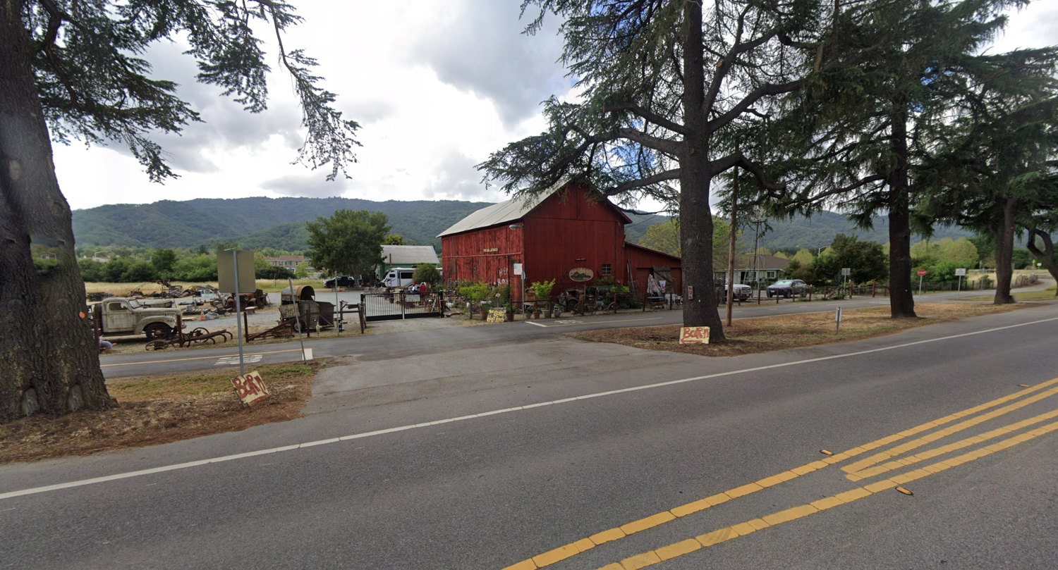 South Hoey Barn along Hecker Pass, image via Google Street View