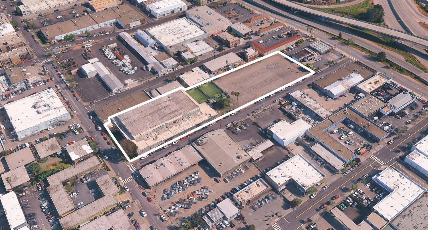 88 Vivian Street outlined approximately by YIMBY, image via Google Satellite